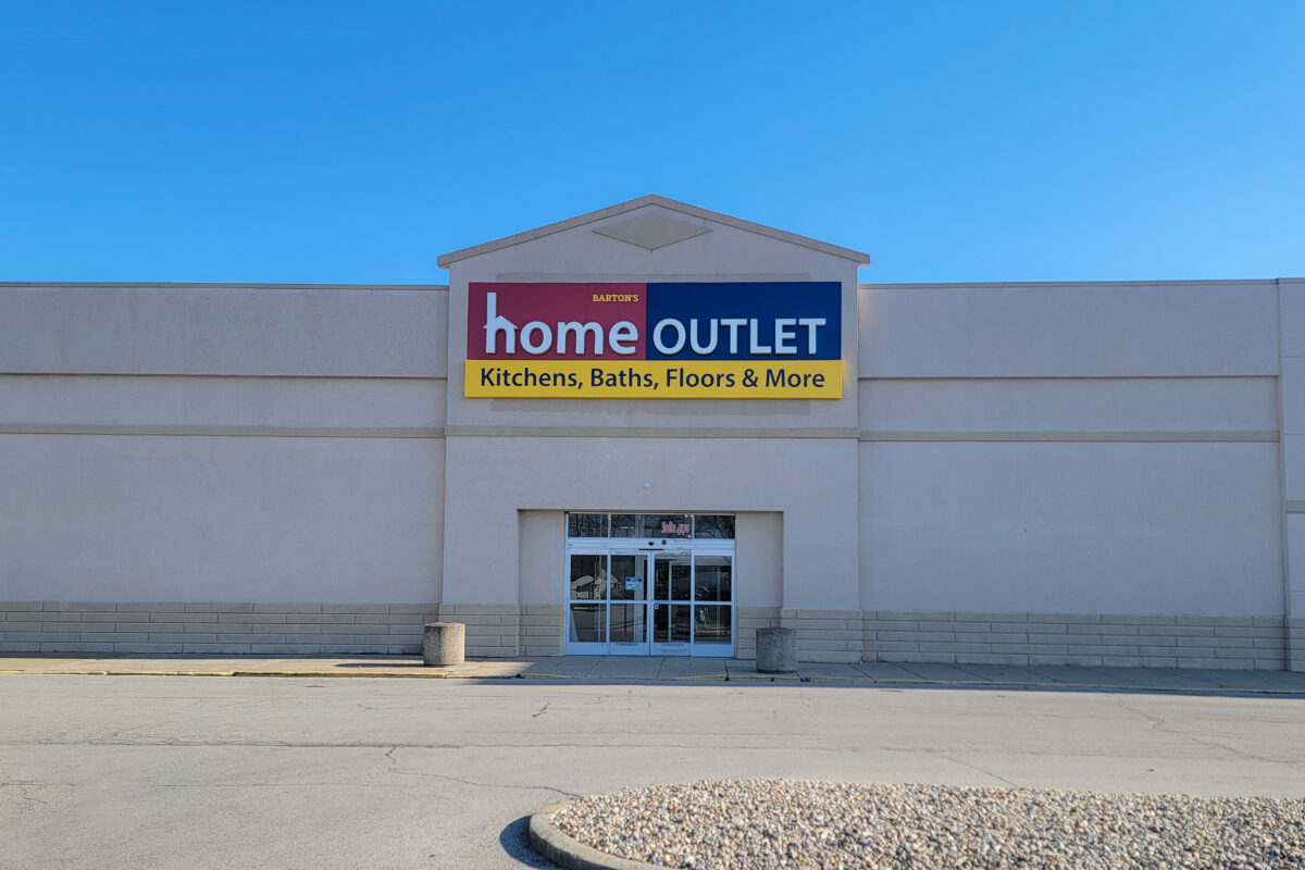 New Home Outlet Store Opens in Louisville, Kentucky